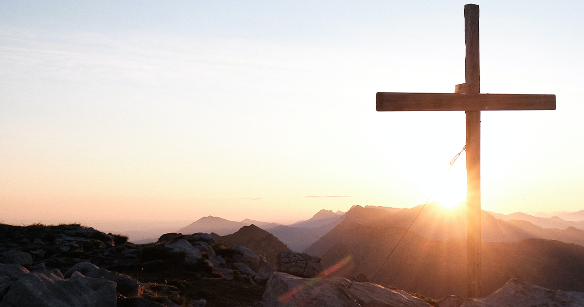 Vignette Facebook Croix glorieuse montagne