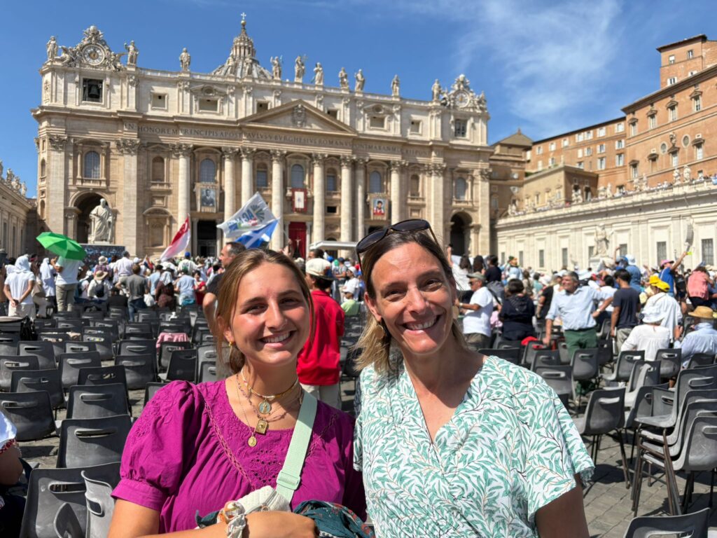 Canonisation de Carlo Acutis et Pier Giorgio Frassati Guillemette et Jeanne
